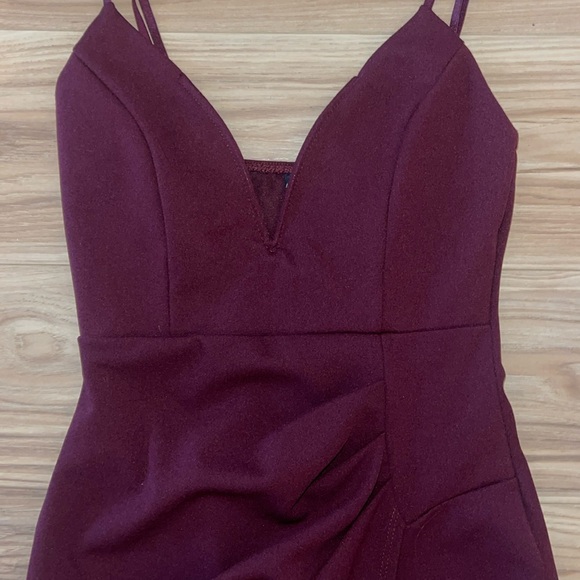 Burgundy dress - Picture 2 of 3